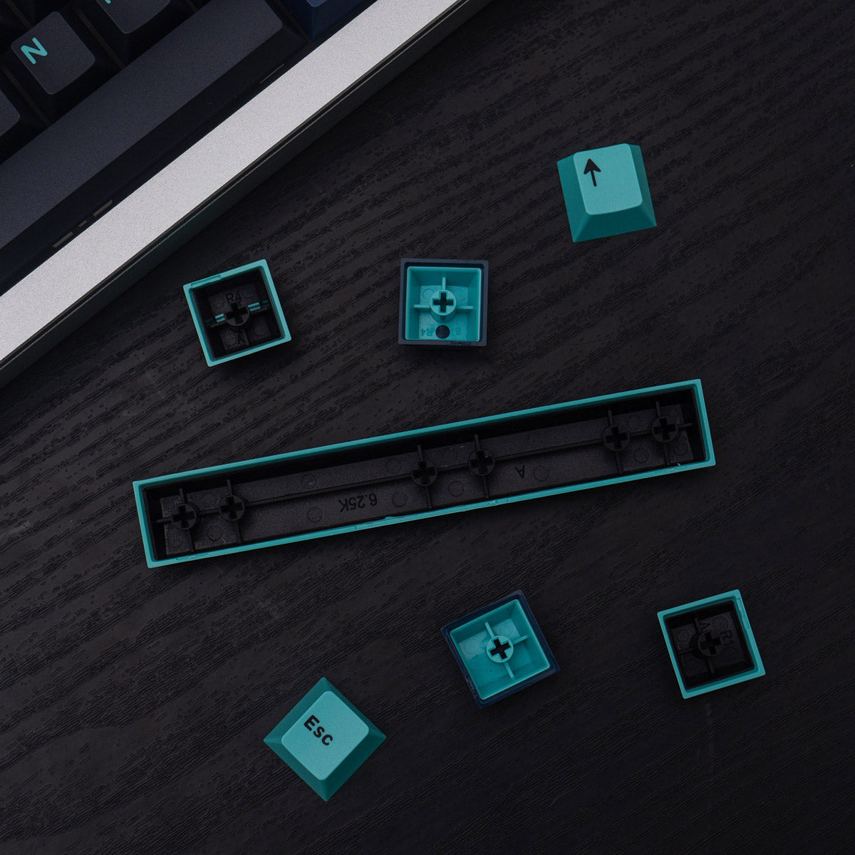 GMK Hammerhead Dark Keycap Set, Cherry Profile, Double Shot ABS – Nouvolo