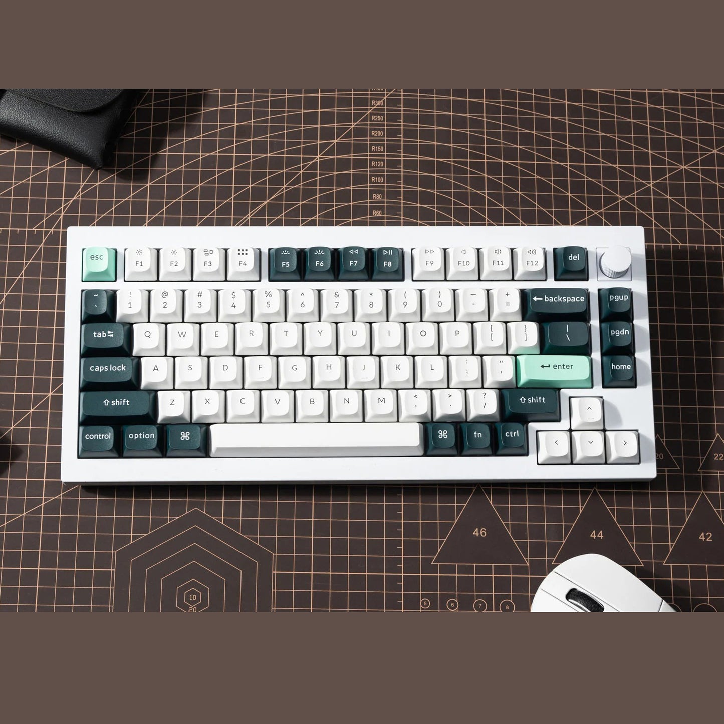 Keychron Q1HE Magnetic HE Gaming Keyboard