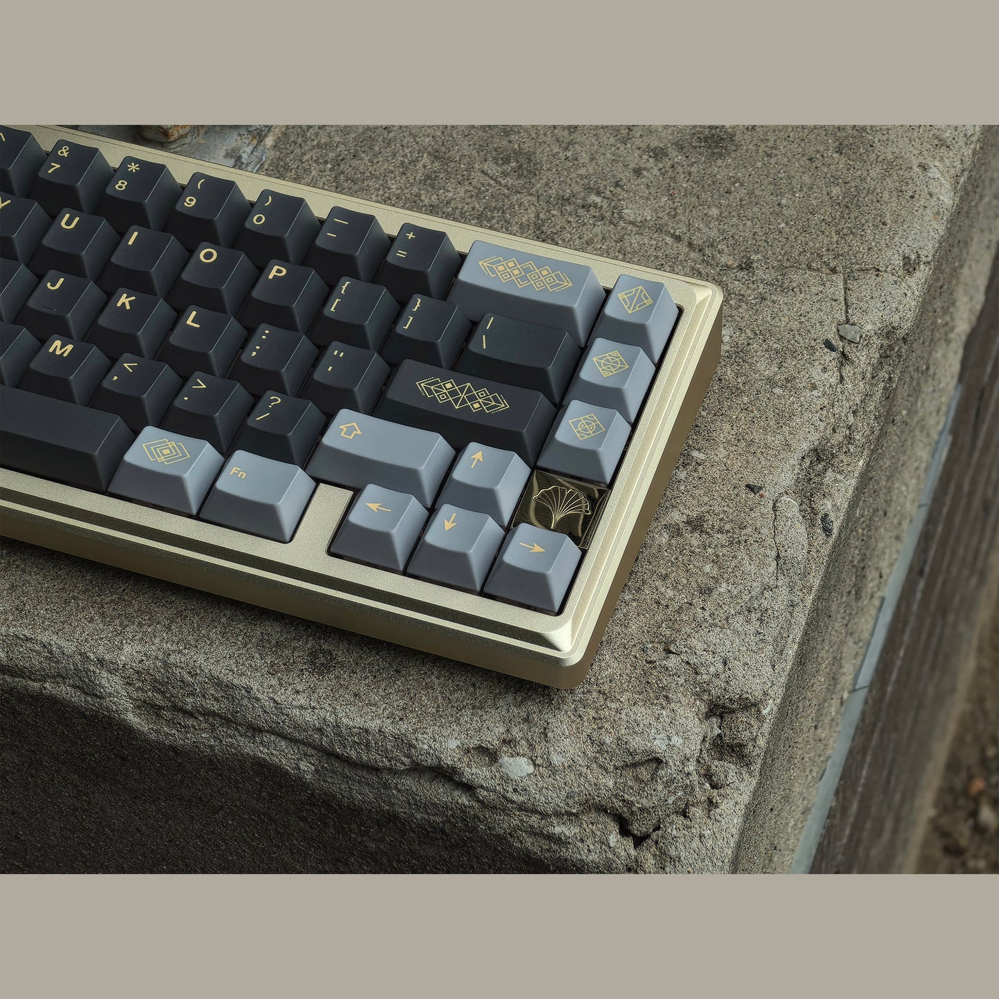 Vibrato Keycap Set, Cherry Profile, Dye Sub PBT Key Cap